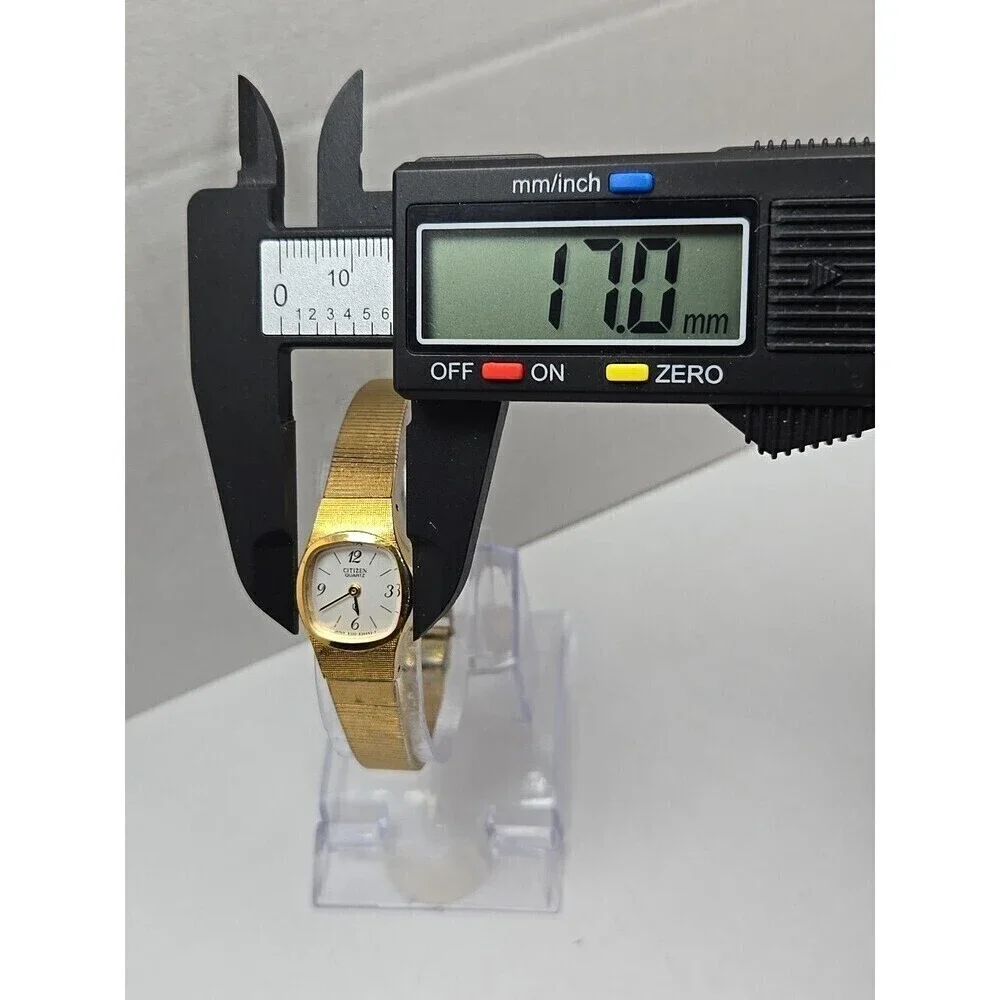 Womens Citizen Quartz Gold Toned Watch Classic Cushion New Battery Vintage Era